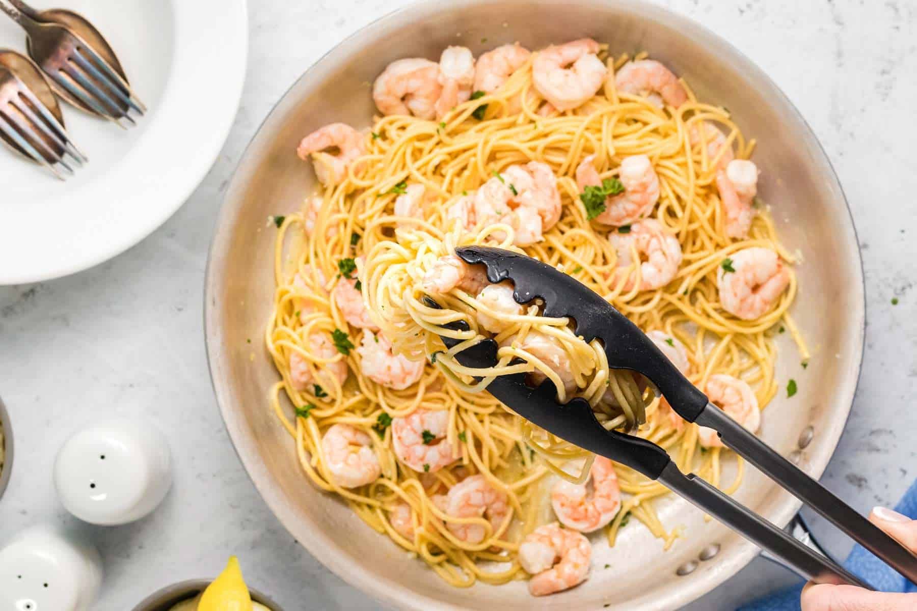 Easy Garlic Shrimp Pasta Recipe Details