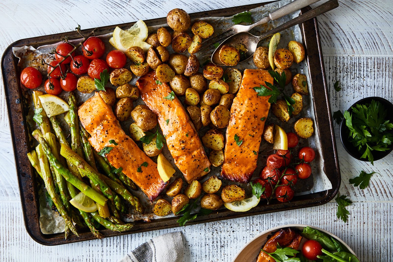 Oven-Baked Salmon, Potatoes, and Veggies Recipe Details