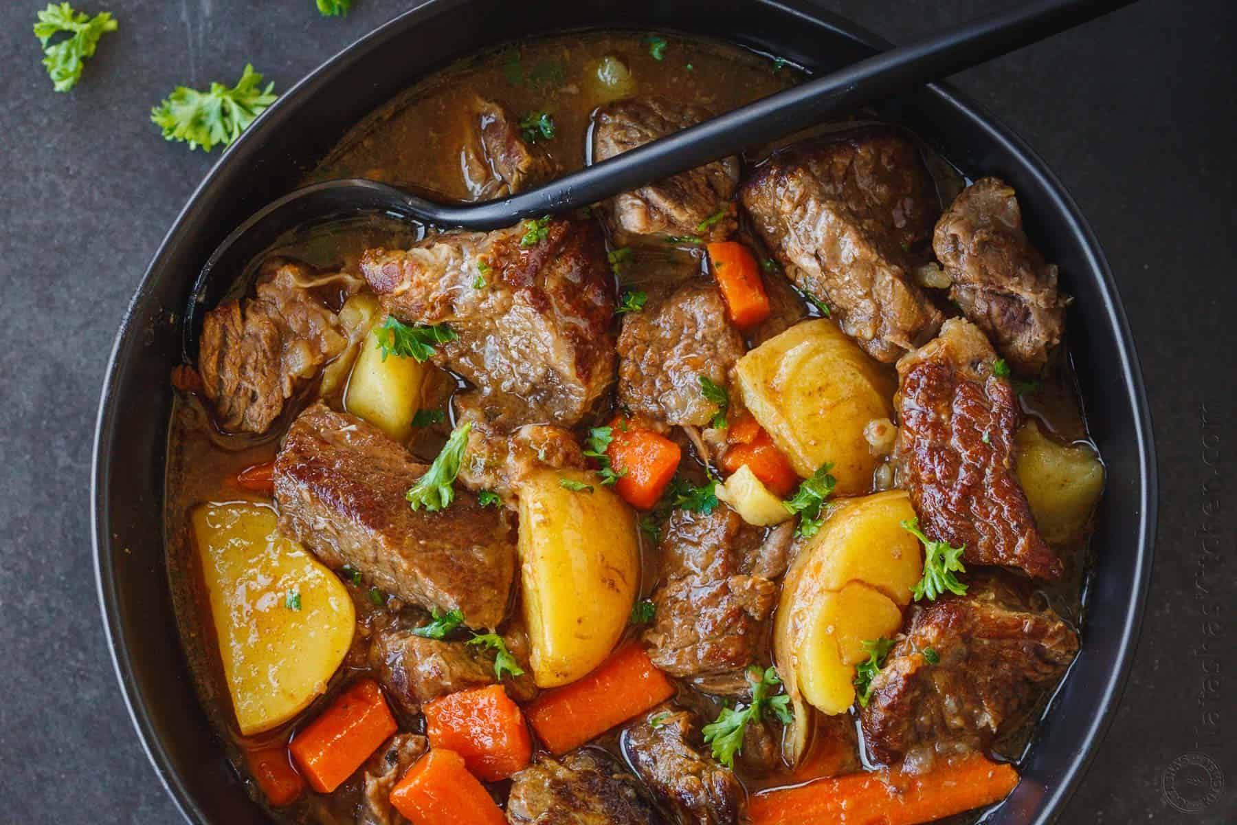 Easy Slow Cooker Beef Stew Recipe Details